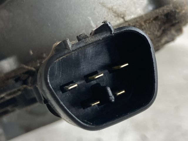 bontott TOYOTA YARIS Első Ablaktörlő Szerkezet Motorral