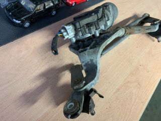 bontott TOYOTA YARIS Első Ablaktörlő Szerkezet Motorral