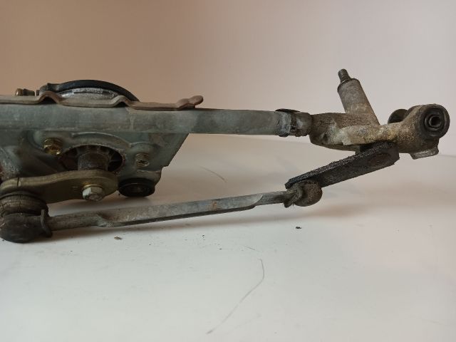 bontott TOYOTA YARIS Első Ablaktörlő Szerkezet Motorral