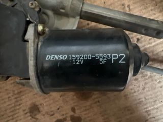 bontott TOYOTA YARIS Első Ablaktörlő Szerkezet Motorral