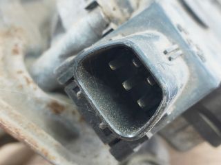 bontott TOYOTA YARIS Első Ablaktörlő Szerkezet Motorral