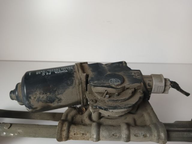 bontott TOYOTA YARIS Első Ablaktörlő Szerkezet Motorral