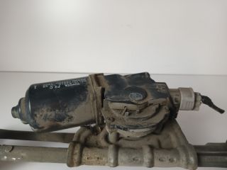 bontott TOYOTA YARIS Első Ablaktörlő Szerkezet Motorral