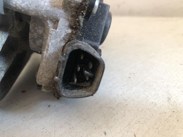 bontott TOYOTA YARIS Első Ablaktörlő Szerkezet Motorral