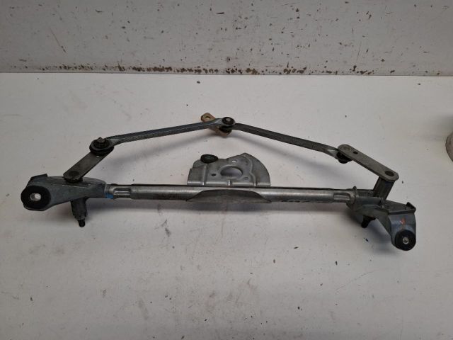 bontott TOYOTA YARIS Első Ablaktörlő Szerkezet