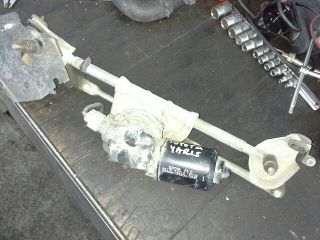 bontott TOYOTA YARIS Első Ablaktörlő Szerkezet