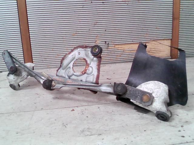 bontott TOYOTA YARIS Első Ablaktörlő Szerkezet