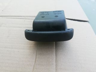 bontott TOYOTA YARIS Első Hamutartó