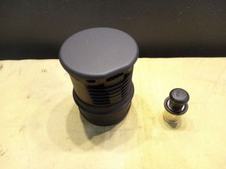 bontott TOYOTA YARIS Első Hamutartó