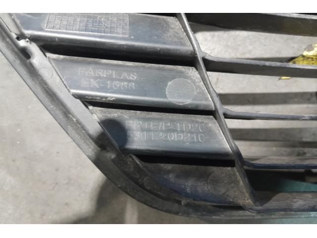 bontott TOYOTA YARIS Első Lökhárító Alsó Középső Díszrács