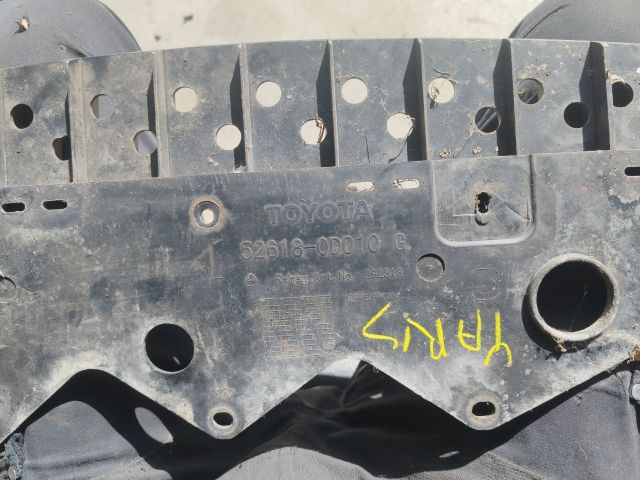 bontott TOYOTA YARIS Első Lökhárító Alsó (Műanyag)