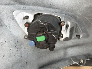 bontott TOYOTA YARIS Első Lökhárító (Részeivel)