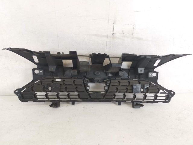 bontott TOYOTA YARIS Első Lökhárító Tartó Felső