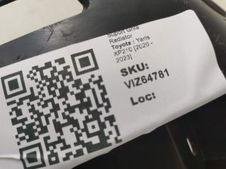 bontott TOYOTA YARIS Első Lökhárító Tartó Felső