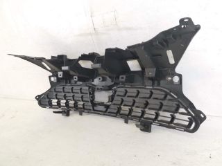 bontott TOYOTA YARIS Első Lökhárító Tartó Felső