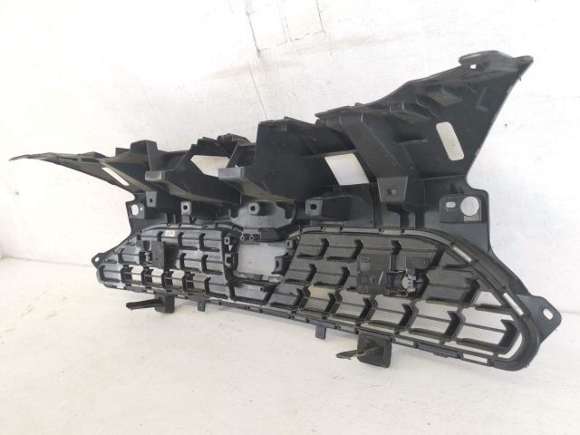 bontott TOYOTA YARIS Első Lökhárító Tartó Felső