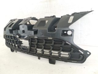 bontott TOYOTA YARIS Első Lökhárító Tartó Felső