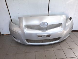 bontott TOYOTA YARIS Első Lökhárító (Üresen)