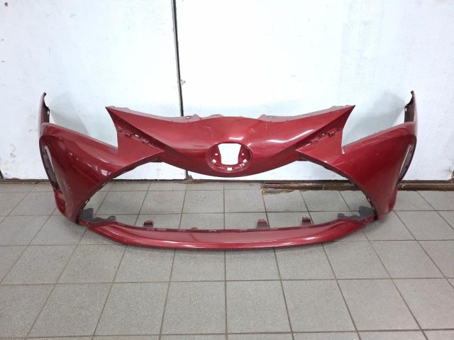 bontott TOYOTA YARIS Első Lökhárító (Üresen)