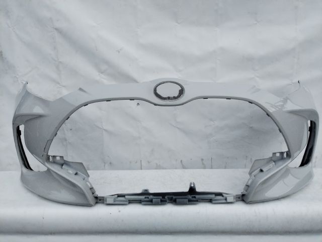 bontott TOYOTA YARIS Első Lökhárító (Üresen)