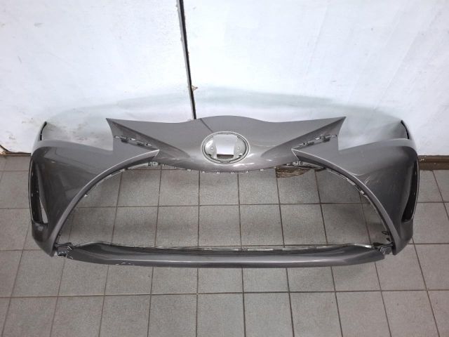 bontott TOYOTA YARIS Első Lökhárító (Üresen)