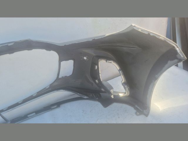 bontott TOYOTA YARIS Első Lökhárító (Üresen)