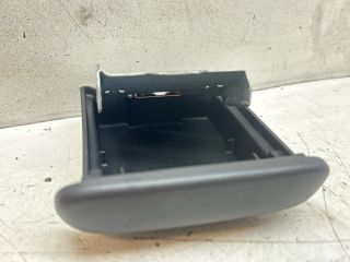 bontott TOYOTA YARIS Első Tároló Rekesz
