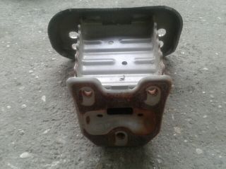 bontott TOYOTA YARIS Első Ütközéscsillapító