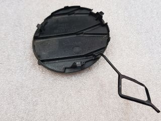 bontott TOYOTA YARIS Első Vonószem Burkolat