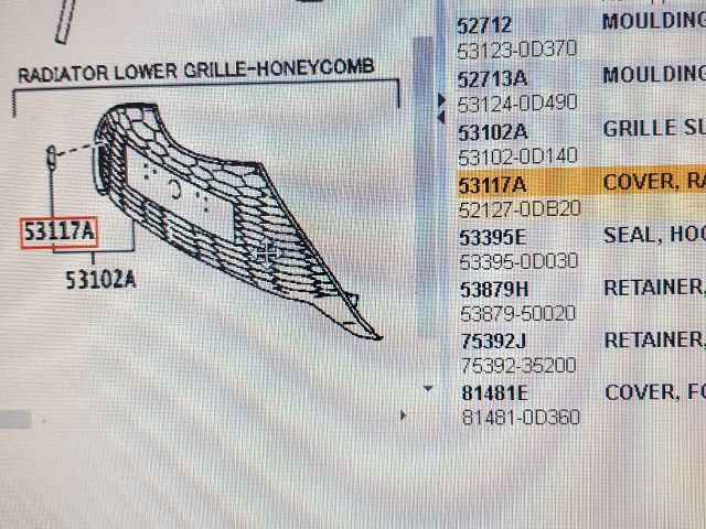 bontott TOYOTA YARIS Első Vonószem Burkolat