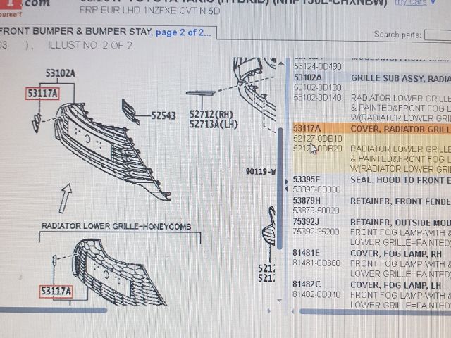 bontott TOYOTA YARIS Első Vonószem Burkolat