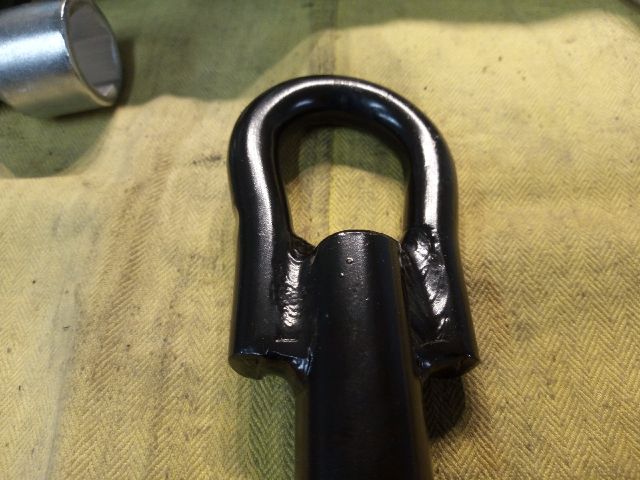 bontott TOYOTA YARIS Emelő