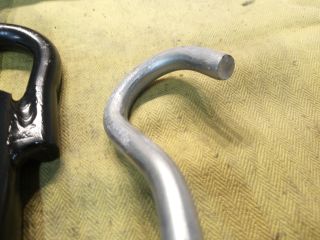 bontott TOYOTA YARIS Emelő