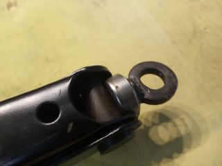 bontott TOYOTA YARIS Emelő