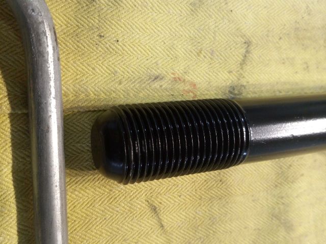 bontott TOYOTA YARIS Emelő