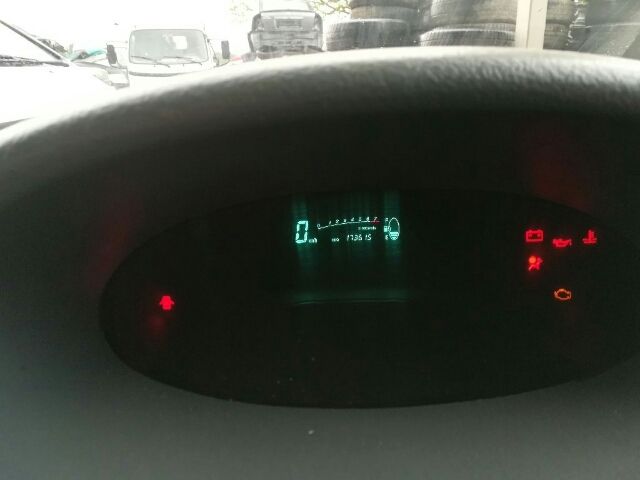 bontott TOYOTA YARIS Fék Pedál Kapcsoló