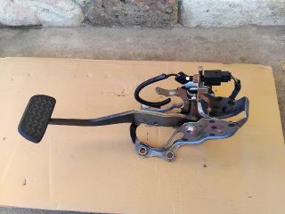 bontott TOYOTA YARIS Fékpedál