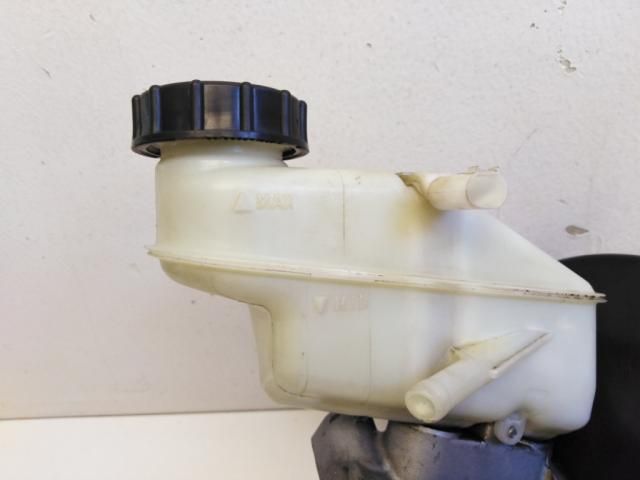 bontott TOYOTA YARIS Fékrásegítő