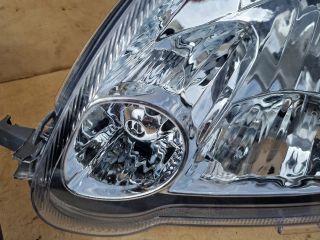 bontott TOYOTA YARIS Fényszóró Pár