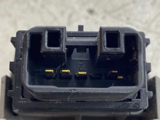 bontott TOYOTA YARIS Fényszórómagasság Állító Kapcsoló