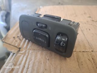 bontott TOYOTA YARIS Fényszórómagasság Állító Kapcsoló