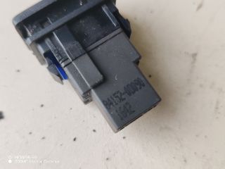 bontott TOYOTA YARIS Fényszórómagasság Állító Kapcsoló