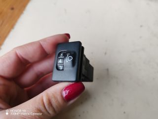 bontott TOYOTA YARIS Fényszórómagasság Állító Kapcsoló