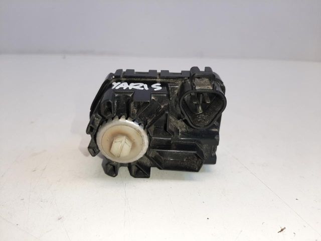 bontott TOYOTA YARIS Fényszórómagasság Állító Motor (Pozíciófüggetlen)