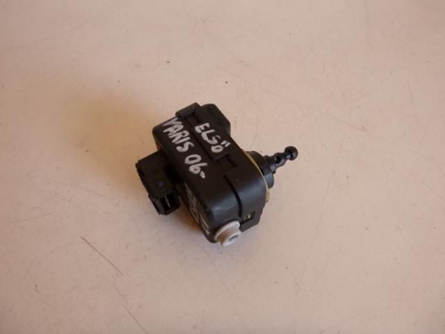 bontott TOYOTA YARIS Fényszórómagasság Állító Motor (Pozíciófüggetlen)