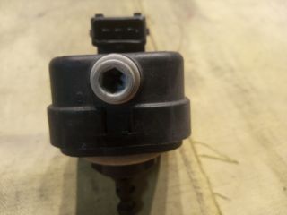 bontott TOYOTA YARIS Fényszórómagasság Állító Motor (Pozíciófüggetlen)