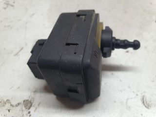bontott TOYOTA YARIS Fényszórómagasság Állító Motor (Pozíciófüggetlen)