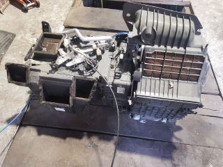 bontott TOYOTA YARIS Fűtés Box