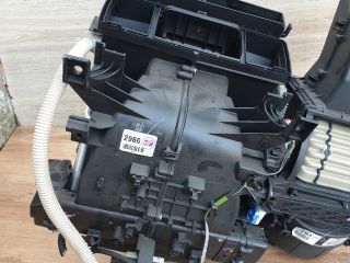 bontott TOYOTA YARIS Fűtés Box