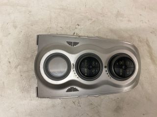 bontott TOYOTA YARIS Fűtéskapcsoló (digit klímás)